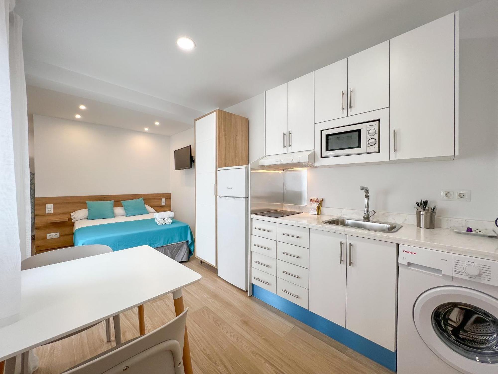 Sunsands Studio 1ºb Playa76 Carihuela Torremolinos Buitenkant foto